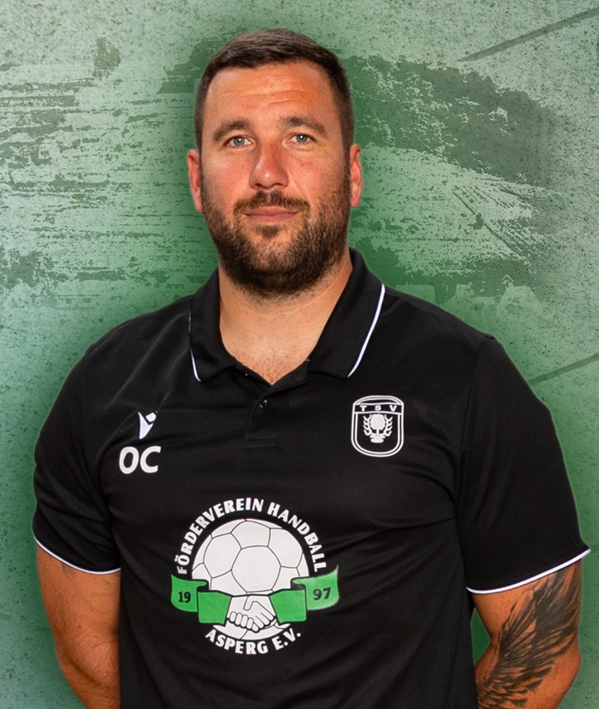 Der Trainer der ersten Männermannschaft Oliver Cicione