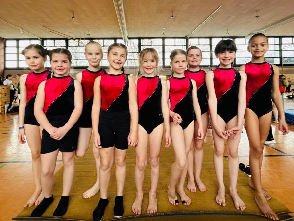 Kleines Gruppenfoto Mädchen 2+2-Wettkampf in Sachsenheim