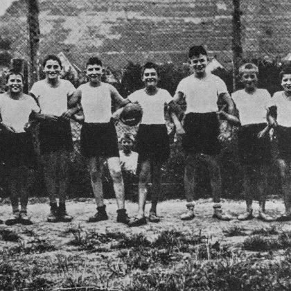 Die erste Asperger Schülermannschaft 1931