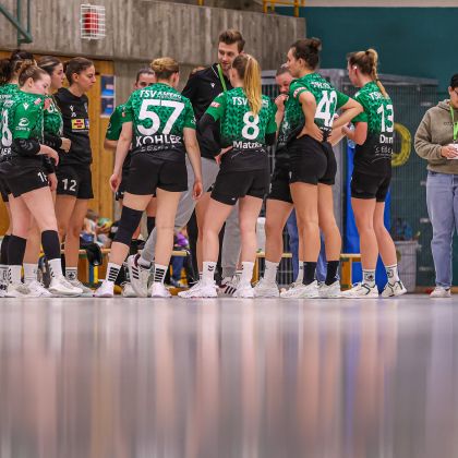 13.12.2025 Frauen 1 – TSG Schwäbisch Hall 24:25 | Bild: Mike Matysik (www.portraction.de)	