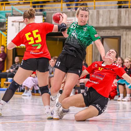 13.12.2025 Frauen 1 – TSG Schwäbisch Hall 24:25 | Bild: Mike Matysik (www.portraction.de)	