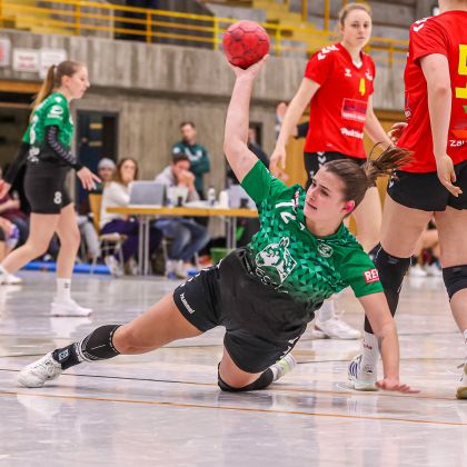 13.12.2025 Frauen 1 – TSG Schwäbisch Hall 24:25 | Bild: Mike Matysik (www.portraction.de)	