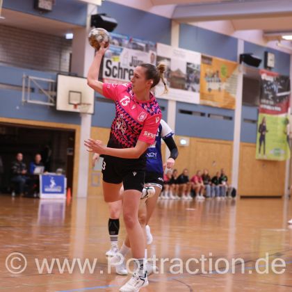 07.12.2025 TSV Weinsberg - Frauen 1 22:21 | Bild: Mike Matysik (www.portraction.de)	