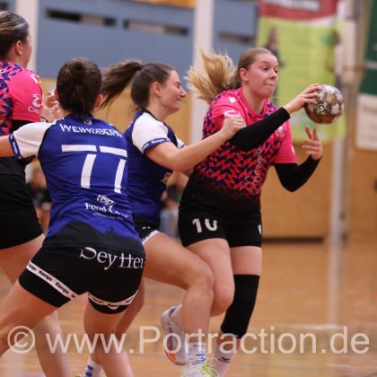 07.12.2025 TSV Weinsberg - Frauen 1 22:21 | Bild: Mike Matysik (www.portraction.de)	