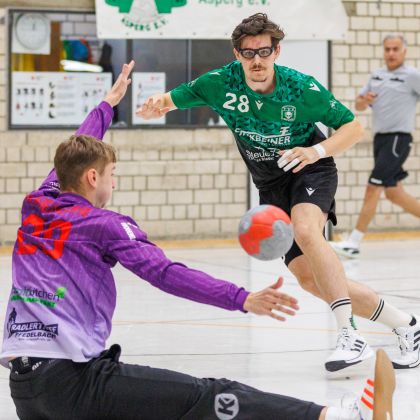 11.10.2025 Männer 1 - HSG Hohenlohe 35:21 | Bild: Mike Matysik (www.portraction.de)