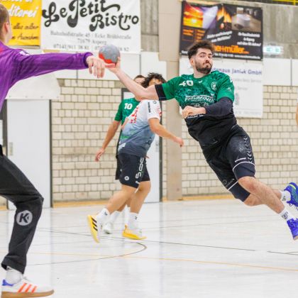 11.10.2025 Männer 1 - HSG Hohenlohe 35:21 | Bild: Mike Matysik (www.portraction.de)