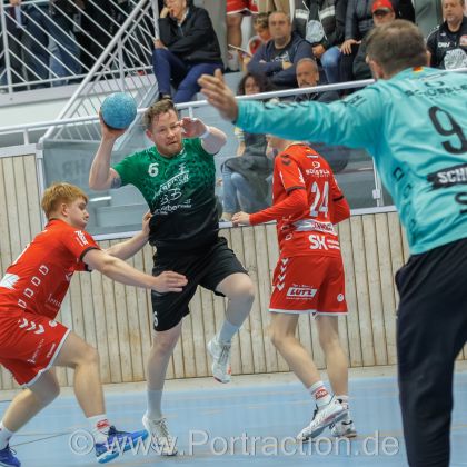 01.11.2025 HB Ludwigsburg 2 – Männer 2 31:27 | Bild: Mike Matysik (www.portraction.de)