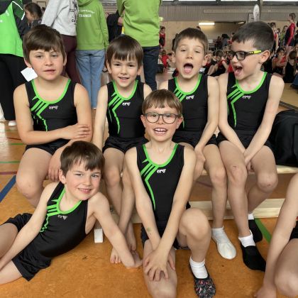 Kleines Gruppenfoto Jungs 2+2-Wettkampf in Sachsenheim