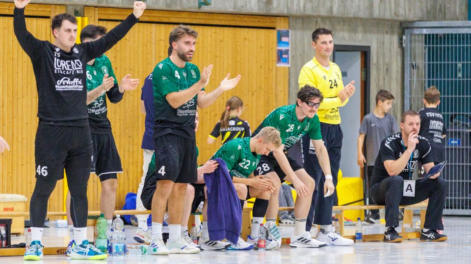11.10.2025 Männer 1 - HSG Hohenlohe 35:21 | Bild: Mike Matysik (www.portraction.de)