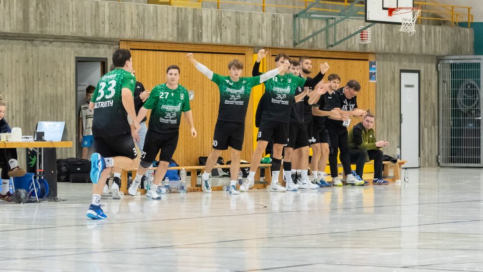 08.11.2025 Männer 3 - HSG Strohgäu 3 35:23 | Bild: Mike Matysik (www.portraction.de)